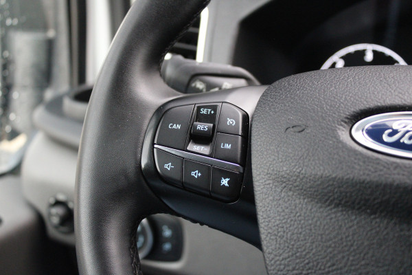 Ford Transit 350 2.0 TDCI L4H3 Trend RWD 130pk - Spiegel Camera - Cruise - Carplay - Airco - PDC - Rijklaar