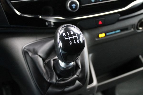 Ford Transit 350 2.0 TDCI L4H3 Trend RWD 130pk - Spiegel Camera - Cruise - Carplay - Airco - PDC - Rijklaar