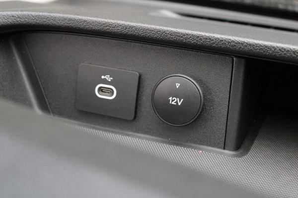 Ford Transit 350 2.0 TDCI L4H3 Trend RWD 130pk - Spiegel Camera - Cruise - Carplay - Airco - PDC - Rijklaar