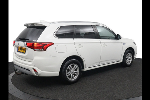 Mitsubishi Outlander 2.4 PHEV Pure*AUTOM.*ECC*CRUISE*NAVI*CAM*TEL*