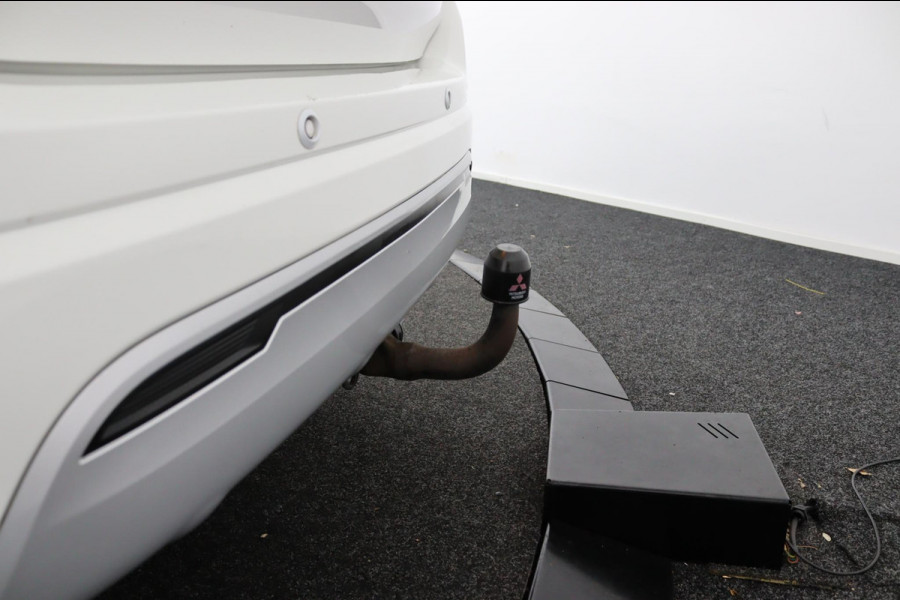 Mitsubishi Outlander 2.4 PHEV Pure*AUTOM.*ECC*CRUISE*NAVI*CAM*TEL*