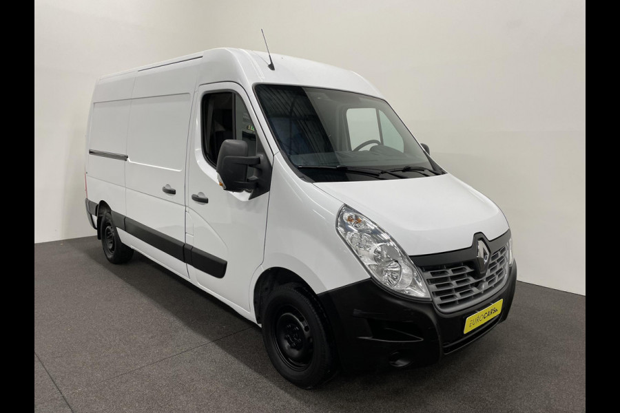 Renault Master T35 2.3 dCi L2H2 130PK Airco Cruise Control Navi PDA achter 2-zits