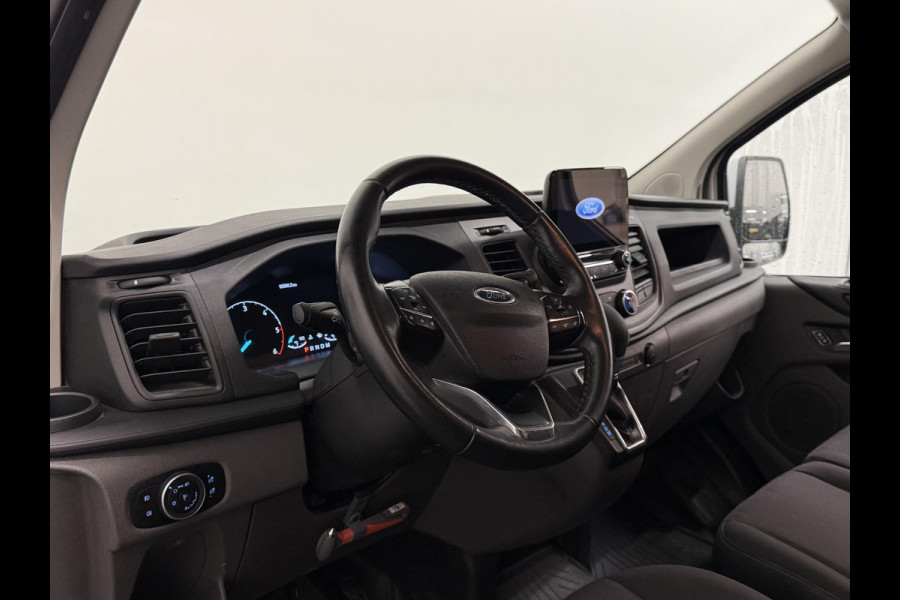 Ford Transit Custom L2H1 Trend 130PK Automaat Navigatie DAB Parkeersensoren Airco Camera Carplay