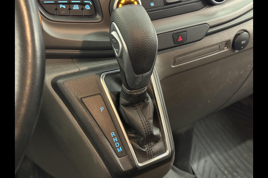 Ford Transit Custom L2H1 Trend 130PK Automaat Navigatie DAB Parkeersensoren Airco Camera Carplay