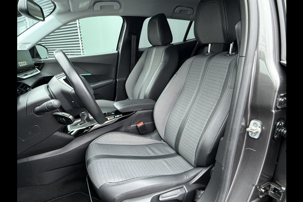 Peugeot 2008 BWJ 2021 | 1.2PT 101PK Allure | TREKHAAK | CAMERA A | CLIMA | NAVI | CRUISE | PRIVACY GLASS | CARPLAY |
