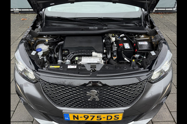 Peugeot 2008 BWJ 2021 | 1.2PT 101PK Allure | TREKHAAK | CAMERA A | CLIMA | NAVI | CRUISE | PRIVACY GLASS | CARPLAY |