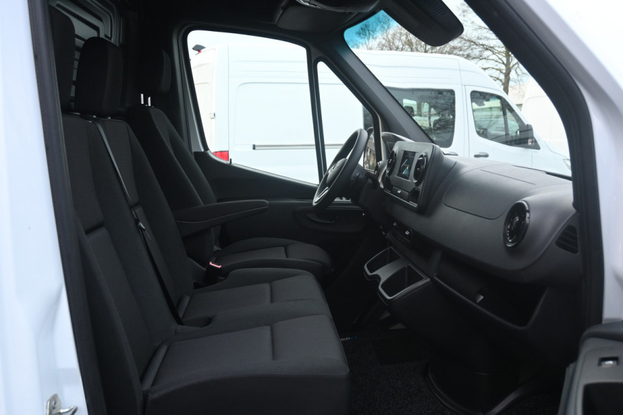 Mercedes-Benz Sprinter 315 CDI L3H2 MBUX met camera, Apple Carplay/Android Auto