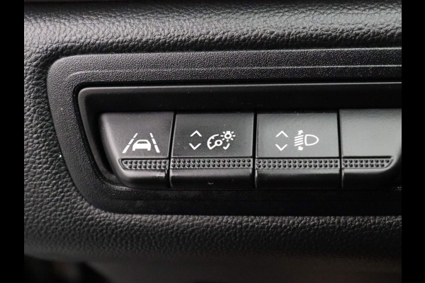 Renault Captur TCe 90pk techno Camera | Climate | Navi | Parksens. v+a