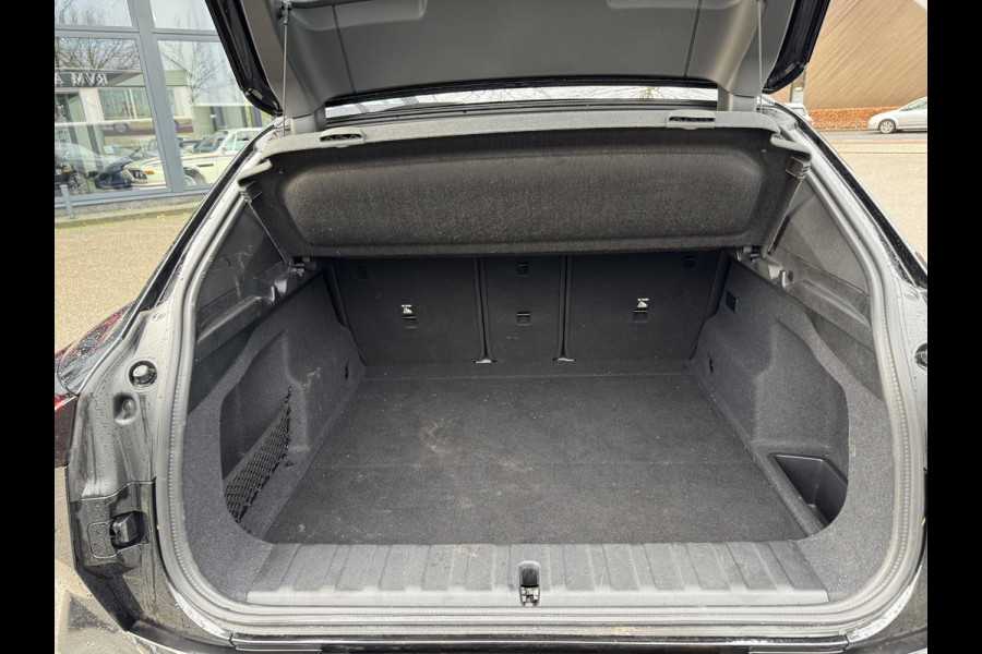 BMW iX2 eDrive20 67 kWh M SPORT | ORIG NL AUTO | 1E EIG. | TOPSTAAT! | 100% ONGEVAL VERLEDEN VRIJ! | DAB+ | ACTIVE GUARD | PARK PACKAGE | COMFORT ACCES | STOELVERWARMING ETC