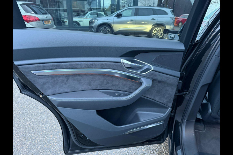 Audi e-tron e-tron 55 quattro advanced 95 kWh S LINE | CRUISE CONTROL ADAPTIVE | LEDEREN+ ELECTR. STOELEN+ GEHEUGEN |  B&O AUDIO | PANORAMADAK | TREKHAAK