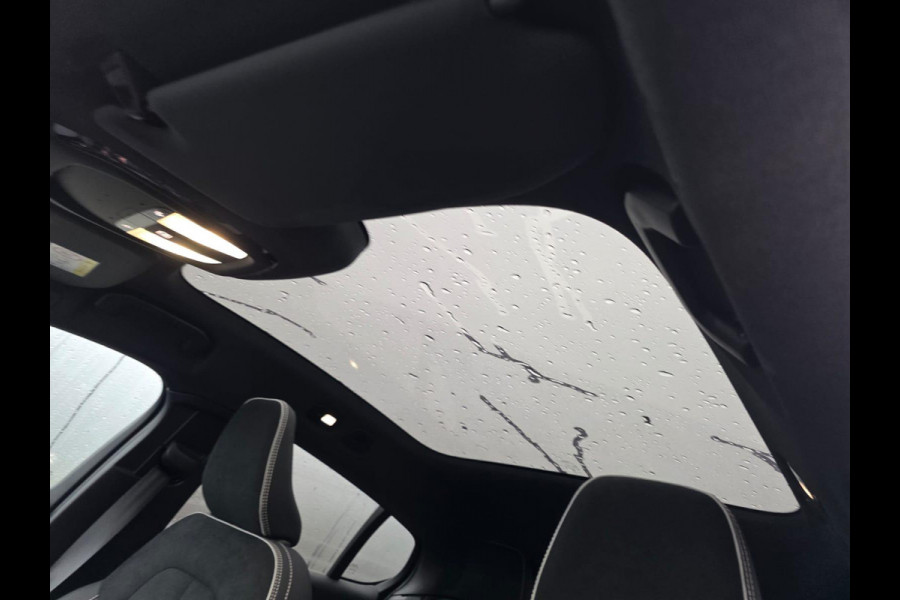 Volvo C40 Recharge Twin Ultimate 82 kWh Harman Kardon, elektr. stoelen met memory, elektr. achterklep, panorama glasdak wordt verwacht