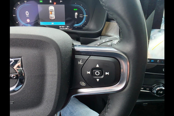 Volvo C40 Recharge Twin Ultimate 82 kWh Harman Kardon, elektr. stoelen met memory, elektr. achterklep, panorama glasdak wordt verwacht