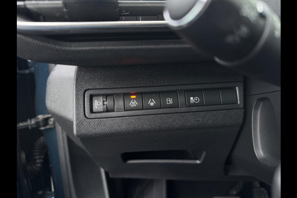 Peugeot 3008 1.6 HYbrid 300PK 360°Camera Nav