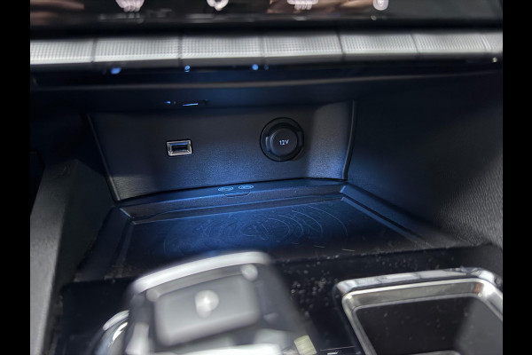 Peugeot 3008 1.6 HYbrid 300PK 360°Camera Nav