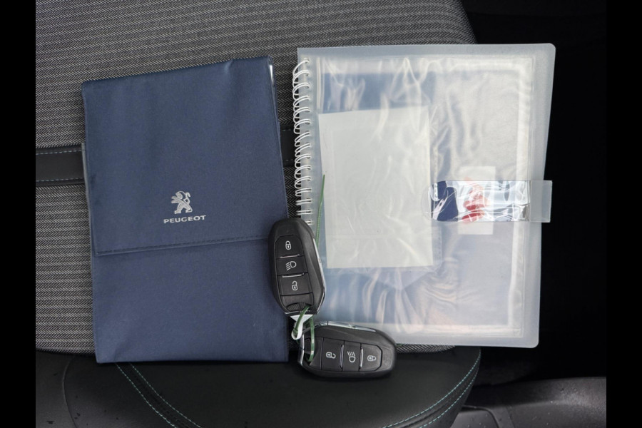 Peugeot 3008 1.6 HYbrid 300PK 360°Camera Nav