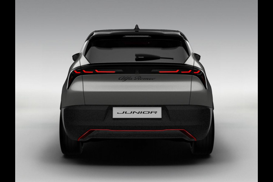 Alfa Romeo junior Elettrica Veloce 54 kWh 280pk Pack Tech | Pack Sport | Schuif/Kanteldak | Arese Silver