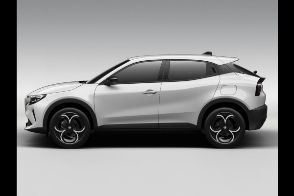 Alfa Romeo junior Elettrica 54 kWh | Sempione White