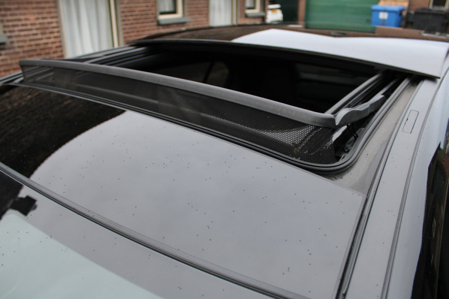 Mercedes-Benz A-Klasse 250 e Business PHEV AMG ORG NL PANO SFEER MATRIX LED 116000KM!!!