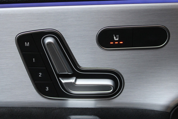 Mercedes-Benz A-Klasse 250 e Business PHEV AMG ORG NL PANO SFEER MATRIX LED 116000KM!!!