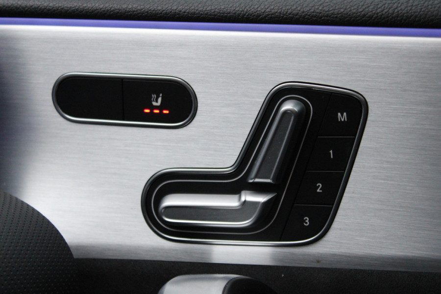Mercedes-Benz A-Klasse 250 e Business PHEV AMG ORG NL PANO SFEER MATRIX LED 116000KM!!!