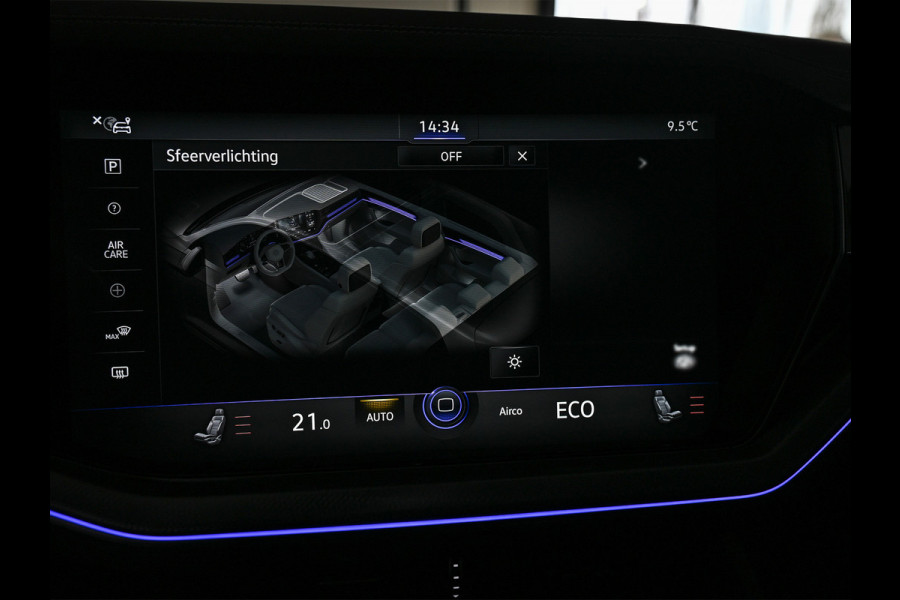 Volkswagen Touareg 3.0 TSi 4MOTION R · Panoramadak · Luchtvering · Adaptive Cruise Control · Memory Seats · Camera · Keyless entree · Blis · Ambian