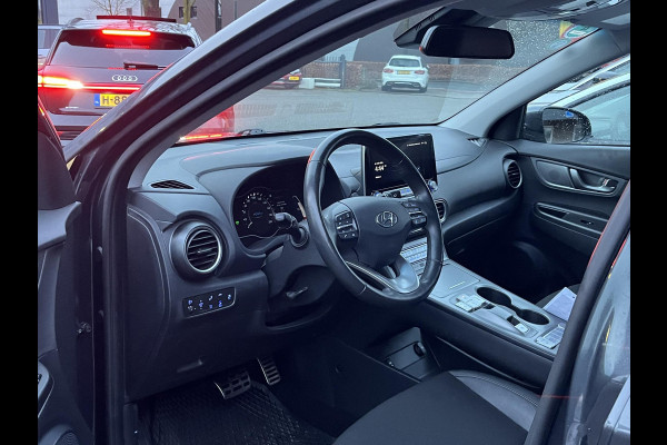 Hyundai Kona EV Premium 64 kWh SOH 100% | 3-Fase | Warmtepomp | Stoel- & Stuurverwarming | Afneembare Trekhaak | Volledig Hyundai-dealer onderhouden