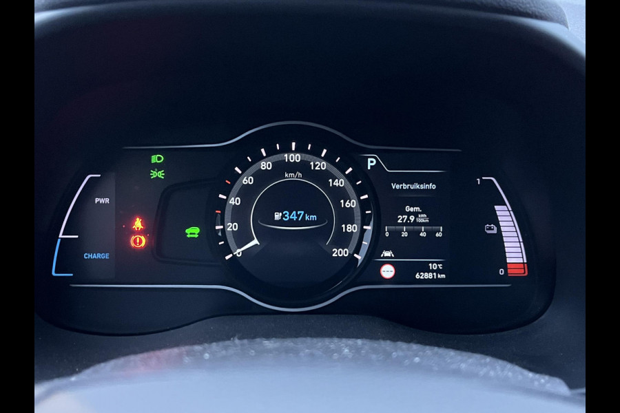 Hyundai Kona EV Premium 64 kWh SOH 100% | 3-Fase | Warmtepomp | Stoel- & Stuurverwarming | Afneembare Trekhaak | Volledig Hyundai-dealer onderhouden