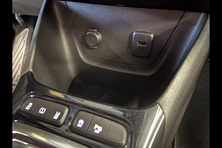 Opel Crossland 1.2 T 130pk Elegance Automaat CAMERA/CLIMA/CARPLAY/TREKHAAK/WINTERPACK