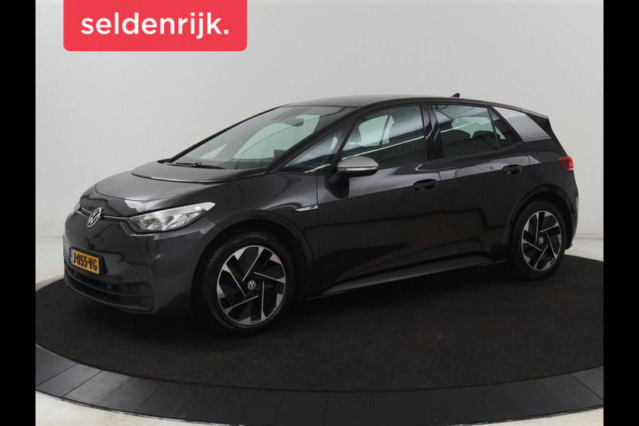 Volkswagen ID.3 First 58 kWh | Stoel & stuurverwarming | Adaptive cruise | Camera | Carplay | Navigatie | Full LED | Parkeerhulp | 18" lichtmetalen velgen