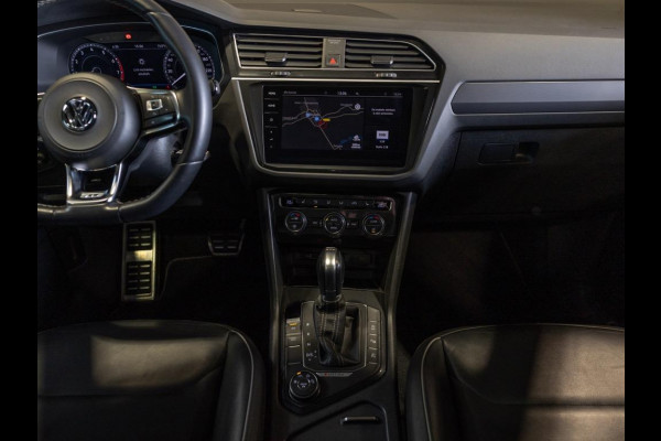 Volkswagen Tiguan 2.0 TSI 4Motion 2x R-line / 220pk / Leder / Pano / Led / Head-up / Virtual Cockpit / 360 camera