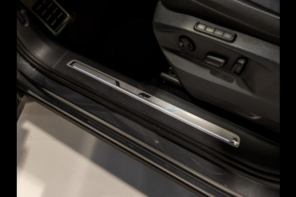Volkswagen Tiguan 2.0 TSI 4Motion 2x R-line / 220pk / Leder / Pano / Led / Head-up / Virtual Cockpit / 360 camera