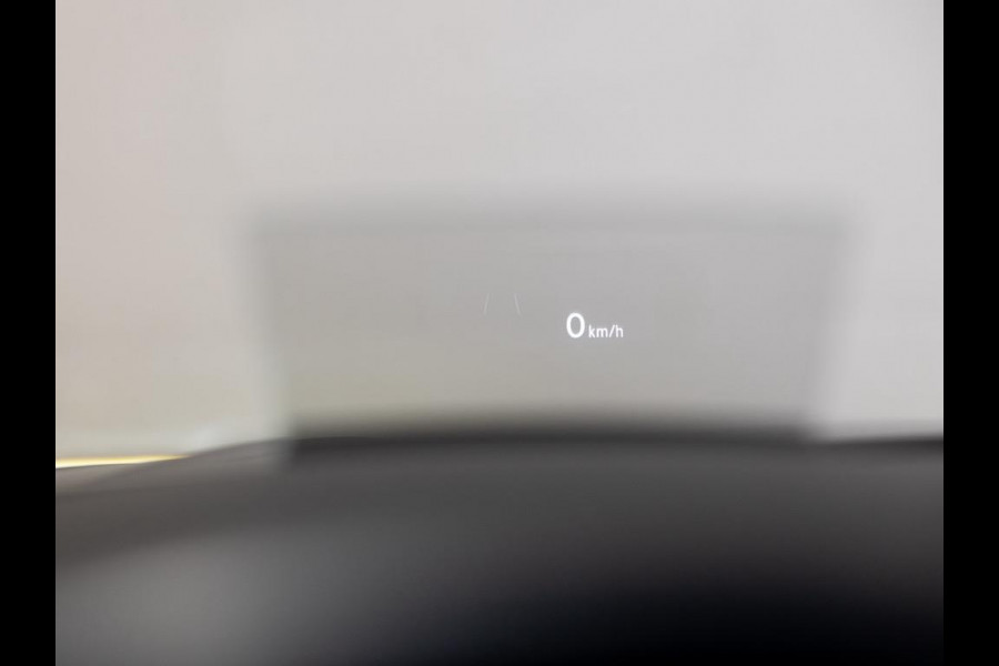 Volkswagen Tiguan 2.0 TSI 4Motion 2x R-line / 220pk / Leder / Pano / Led / Head-up / Virtual Cockpit / 360 camera