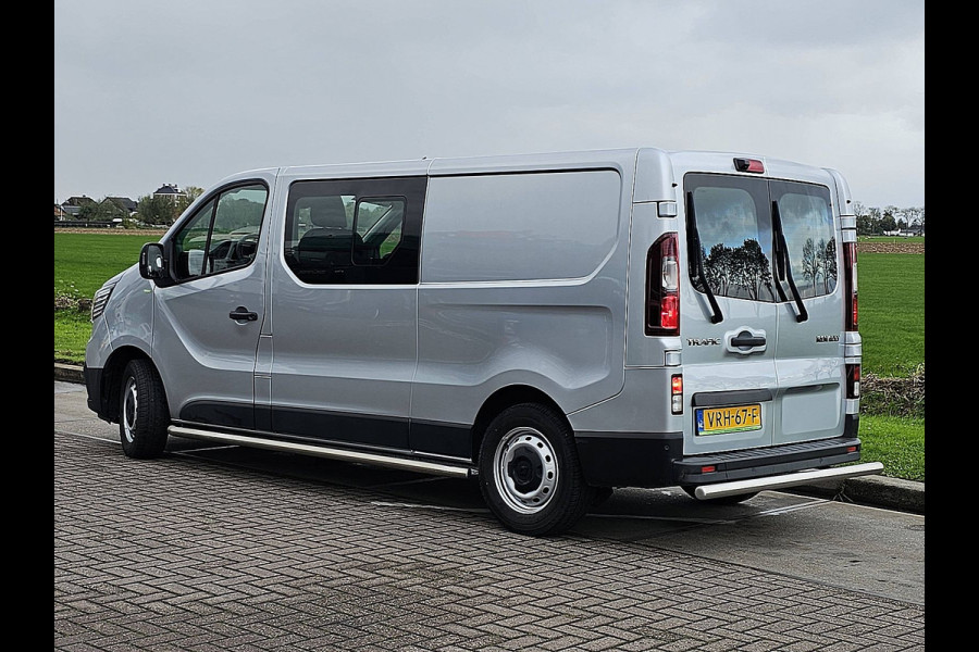 Renault Trafic 2.0 dCi 150 T29 L2H1 DC Airco Automaat Navi Sidebars Euro6 150Pk NAP 1e Eigenaar!