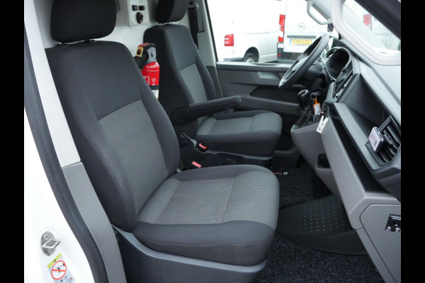 Volkswagen Transporter 2.0 TDI 150PK, L1H1, DSG-automaat, Airco, 2 x Schuifdeur, Dierenambulance-inrichting, Hondenvervoer