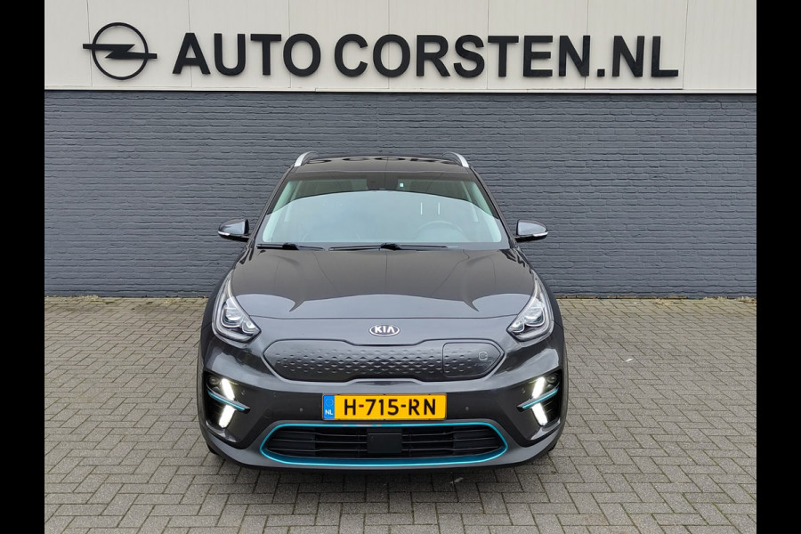Kia e-Niro ExecutiveLine 64kWh Leer Elek.Stoel+Memory Warmtepomp Pdc Navi Ecc Camera Apple Carplay Android Auto Stoelverwarming+Koeling Stuurverwarming Lmv Privacy Glas DAB Vess Lane Assist Blind Spot 1e Eigenaar Origineel Nederlandse Auto Zeer compleet!