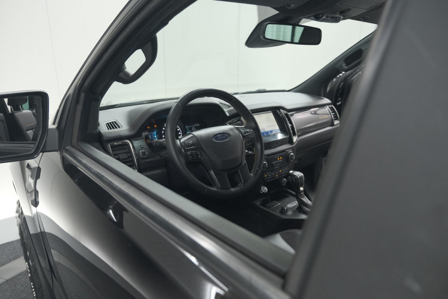 Ford Ranger 2.0 EcoBlue 160 Wildtrak Supercab | Trekhaak | Camera | Apple Carplay | Parkeersensoren