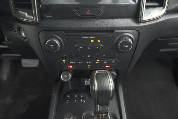 Ford Ranger 2.0 EcoBlue 160 Wildtrak Supercab | Trekhaak | Camera | Apple Carplay | Parkeersensoren