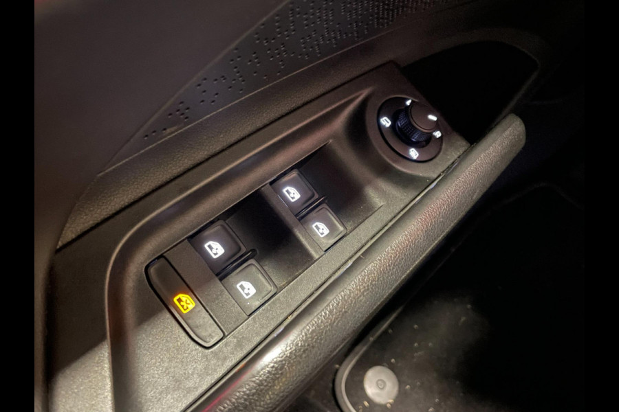 Škoda ENYAQ iV 60 Sportline|SOH 89%|AFN.TREKHAAK|KUIPSTOEL|CARPLAY/ANDROID|CAMERA|ACC|STOEL+STUURVERW.|IN.BTW|NL-AUTO|1e EIG.|NAP|