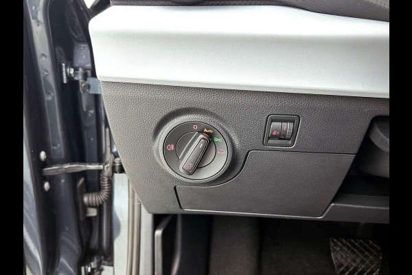 Seat Arona 1.0 EcoTSI Style Connect CARPLAY-NAV | CLIMA | PRIVACY-GLASS | 16”LMV