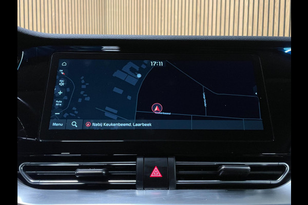 Kia e-Niro DynamicLine 64 kWh|93,6% SOH|NW LOGO|FACELIFT|3-FASE|1/2 LEDER|ACC|CARPLAY|CAMERA|STOELVERW|IN. BTW|1e EIG|NL-AUTO|NAP|