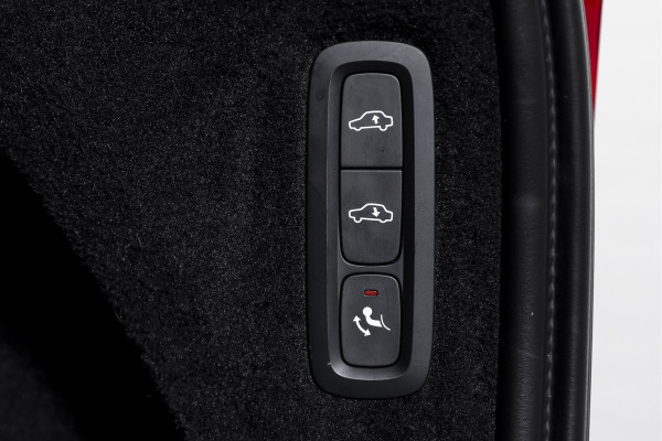 Volvo XC90 2.0 T8 Recharge AWD Inscription Exclusive Orig. NL | Luchtvering | Running Boards | Elek. Trekhaak | S/K-Panodak | Head-Up | Adapt. Cruise | Stuur-+Stoelverwarming+Ventilatie | Harman/Kardon | 360 Camera | NAV + App Connect | Dascam | LM 20''