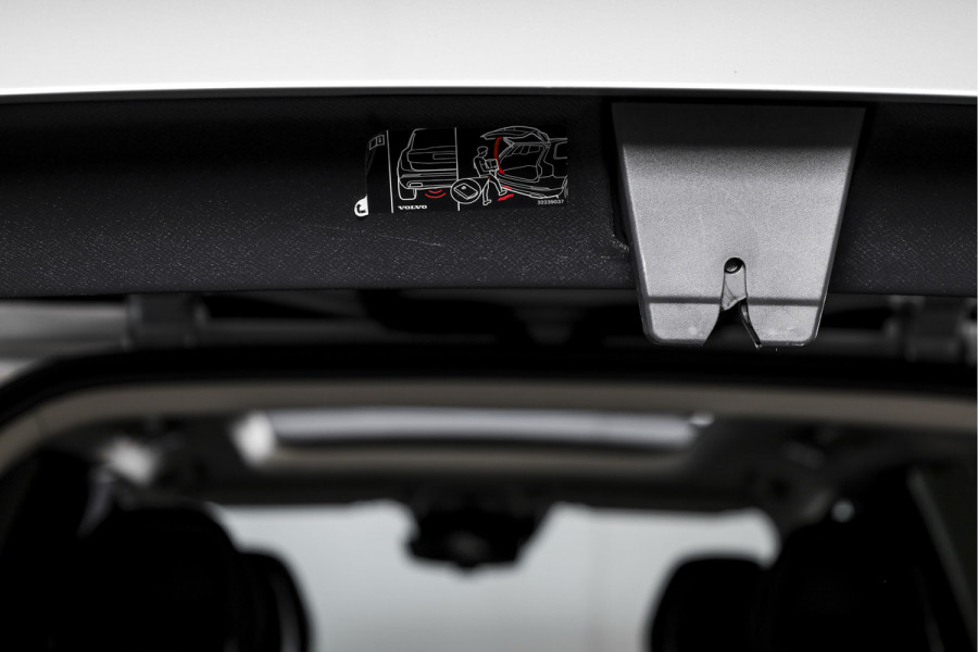 Volvo XC90 2.0 T8 Recharge AWD Inscription Exclusive Orig. NL | Luchtvering | Running Boards | Elek. Trekhaak | S/K-Panodak | Head-Up | Adapt. Cruise | Stuur-+Stoelverwarming+Ventilatie | Harman/Kardon | 360 Camera | NAV + App Connect | Dascam | LM 20''