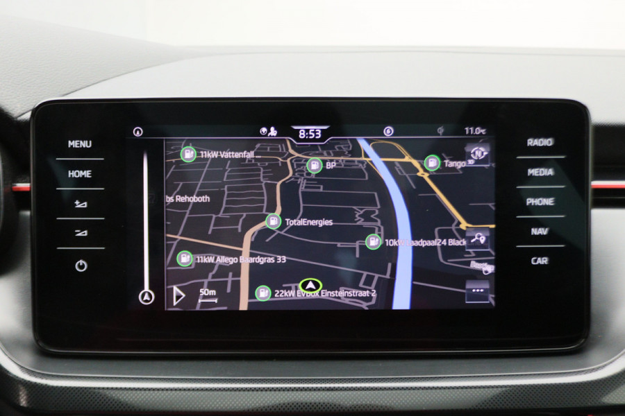 Škoda SCALA 1.0 TSI DSG Sport Business Panoramadak, Camera, ACC, Apple Carplay, Gebarenbesturing, LED, 17''