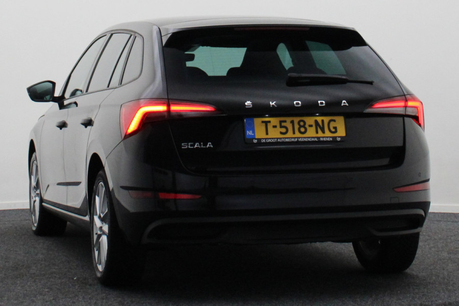 Škoda SCALA 1.0 TSI DSG Sport Business Panoramadak, Camera, ACC, Apple Carplay, Gebarenbesturing, LED, 17''