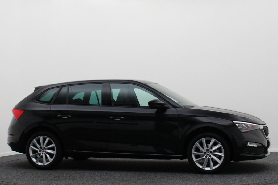 Škoda SCALA 1.0 TSI DSG Sport Business Panoramadak, Camera, ACC, Apple Carplay, Gebarenbesturing, LED, 17''