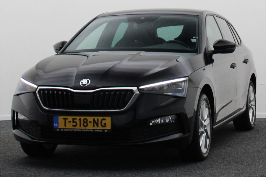 Škoda SCALA 1.0 TSI DSG Sport Business Panoramadak, Camera, ACC, Apple Carplay, Gebarenbesturing, LED, 17''