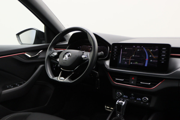 Škoda SCALA 1.0 TSI DSG Sport Business Panoramadak, Camera, ACC, Apple Carplay, Gebarenbesturing, LED, 17''