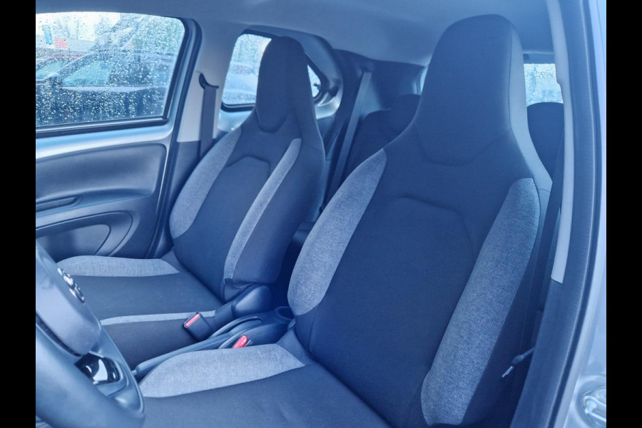 Toyota Aygo X 1.0 VVT-i S-CVT Play /Org NL