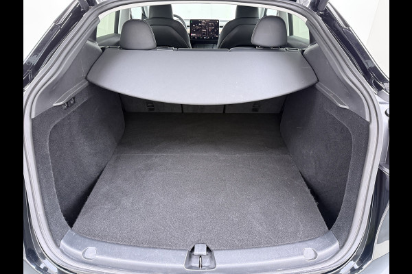 Tesla Model Y Performance 535pk AWD 75kWh SOH 95% Warmtepomp Panoramadak Navi Ecc Leder Lmv 21" Keyless Led Elek.Achterklep Memory Stoel+Stuurverwarming AMD-Ryzen­™-Processor 1e Eigenaar Origineel Nederlandse Auto Fabrieksgarantie tot 14-12-2027 Batterij en Motorgarantie tot 14-12-2031/192.000km