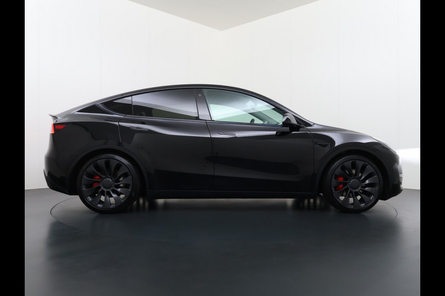 Tesla Model Y Performance 535pk AWD 75kWh SOH 95% Warmtepomp Panoramadak Navi Ecc Leder Lmv 21" Keyless Led Elek.Achterklep Memory Stoel+Stuurverwarming AMD-Ryzen­™-Processor 1e Eigenaar Origineel Nederlandse Auto Fabrieksgarantie tot 14-12-2027 Batterij en Motorgarantie tot 14-12-2031/192.000km